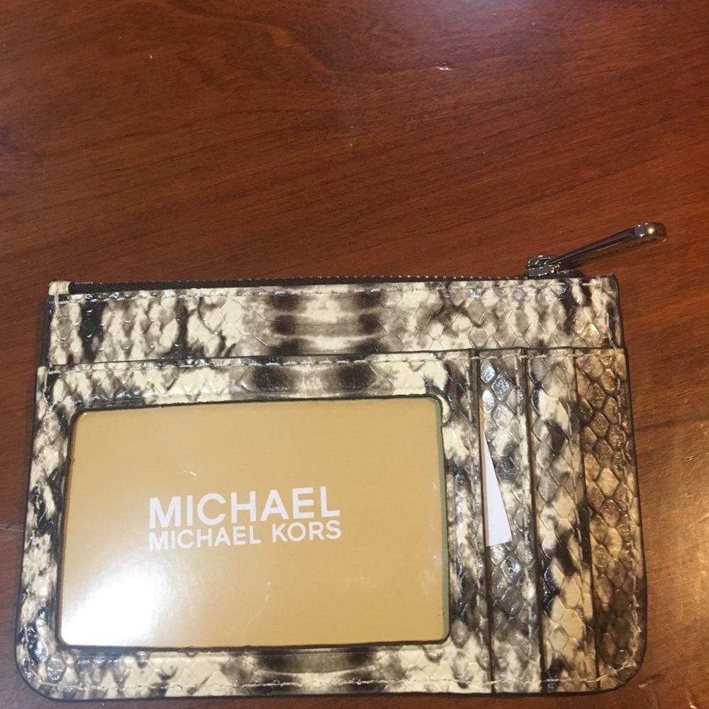 Coin pouch
